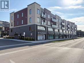 Building Photo - 3401 Ridgeway Dr