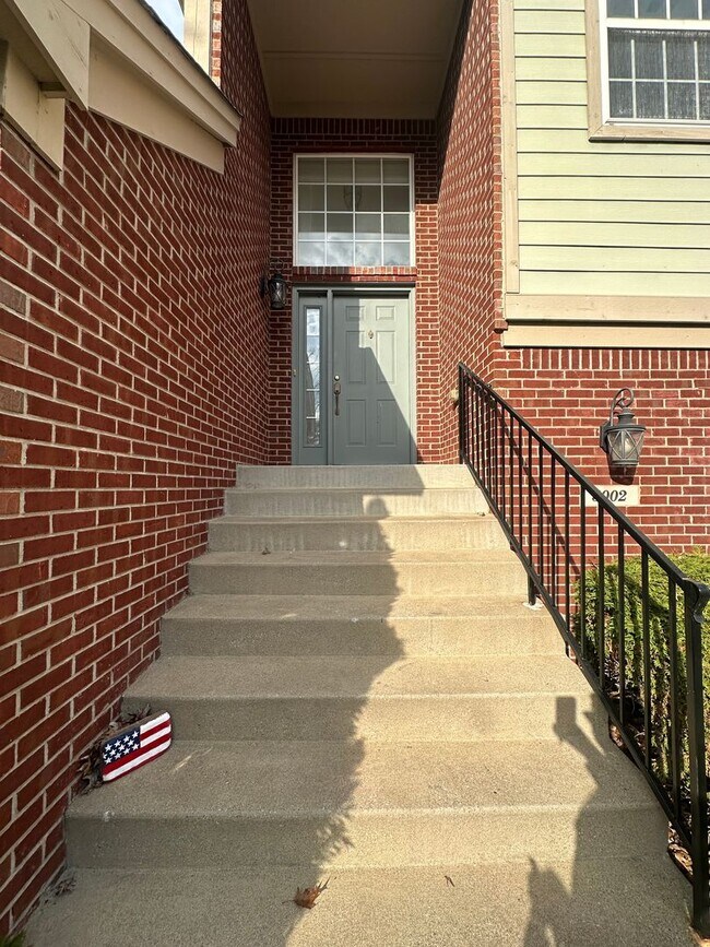 Foto del edificio - Spacious 2BR/2BA Townhome in Cobblestone F...