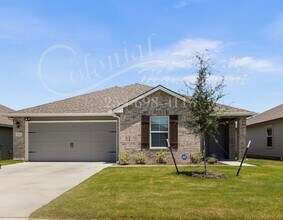 Building Photo - 1311 Iron Horse Dr