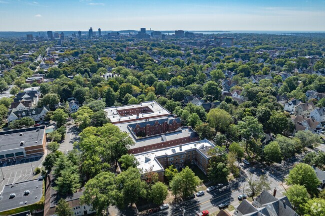 Foto aérea - 850 Elm St