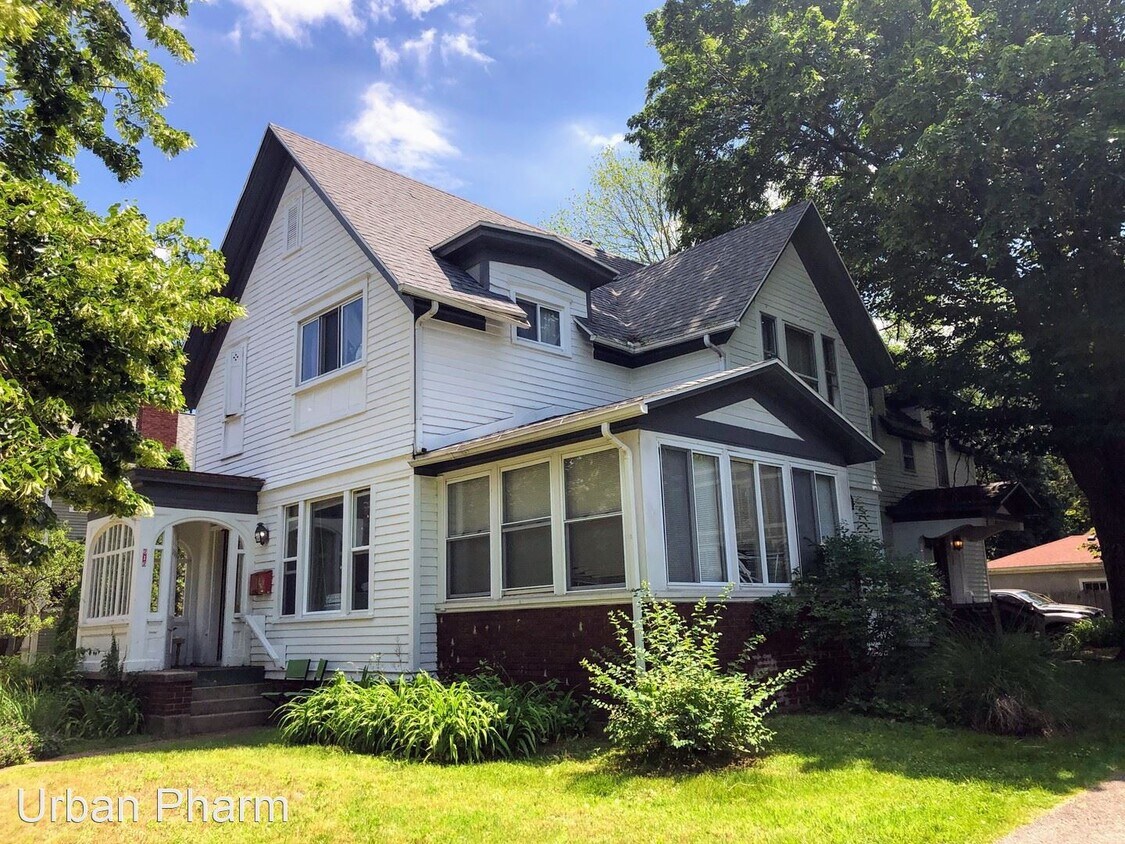 616 Kellogg St SE, Grand Rapids, MI 49503 Room for Rent in Grand