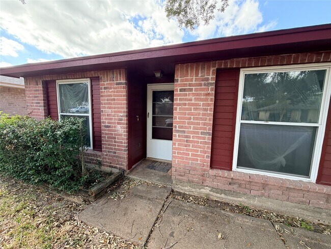 Foto del edificio - 1927 Oakwell Ln