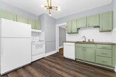Primary Photo - 966 Beaconsfield Ave
