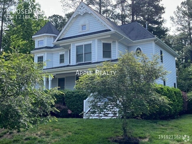 Building Photo - 2 Rosemeade Pl