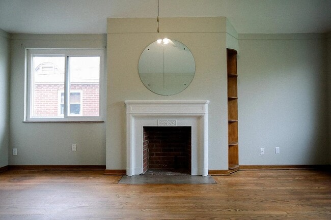 Building Photo - 1798 Northwest Blvd