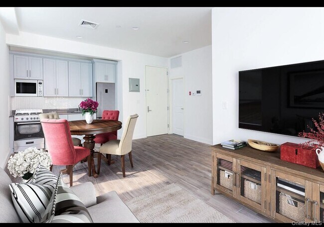 Foto del edificio - 1062 Clay Ave