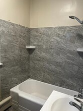 Building Photo - 629 N Jefferson St