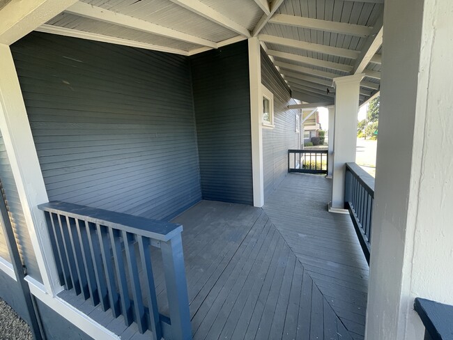 Building Photo - 3456 NE 79th Ave