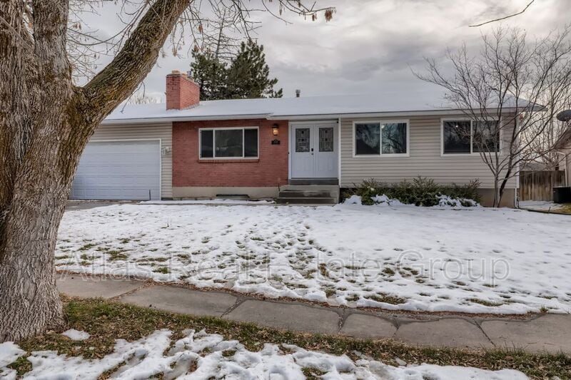 1008 E 400 S, Kaysville, UT 84037 House Rental in Kaysville, UT