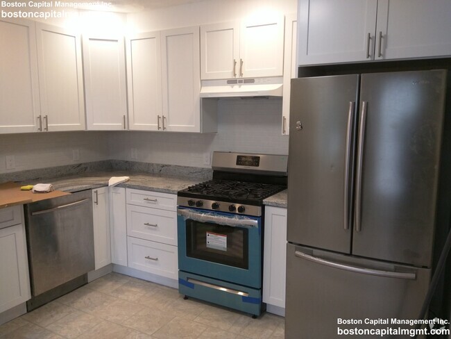 Building Photo - 30 Touro Ave
