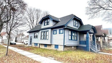 Building Photo - 4668 N 29th St