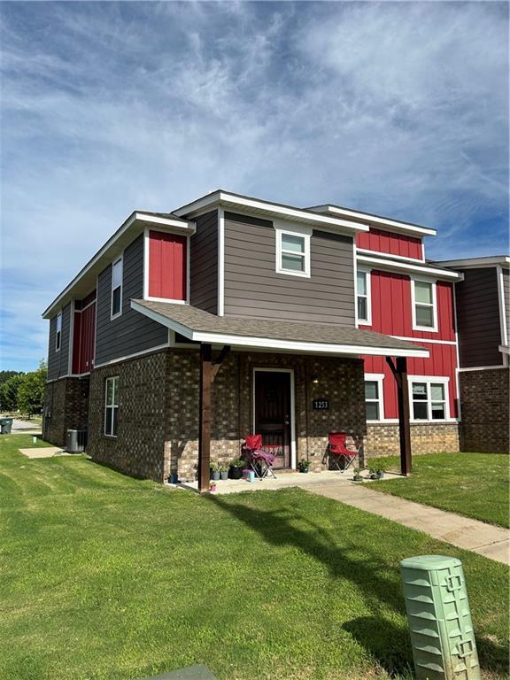 Building Photo - 1253 N Rupple Rd