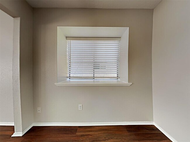 Building Photo - 24031 Griffin House Ln