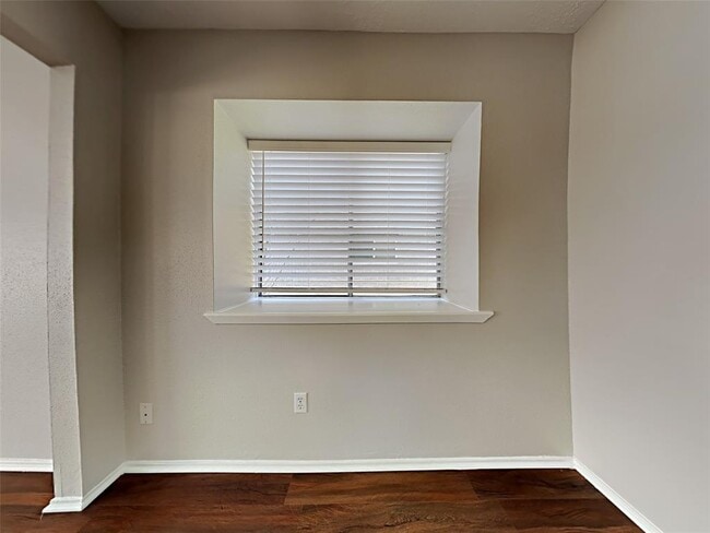 Foto del edificio - 24031 Griffin House Ln