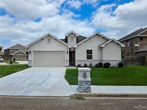 Building Photo - 12 W Tomatillo Dr