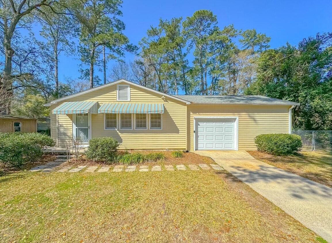 1118 Victory Garden Dr, Tallahassee, FL 32301 House Rental in
