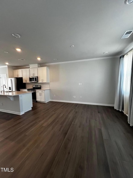 Building Photo - 1766 Night Sky Trl