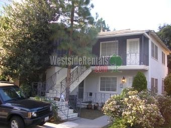 Building Photo - 1197 McClellan Dr