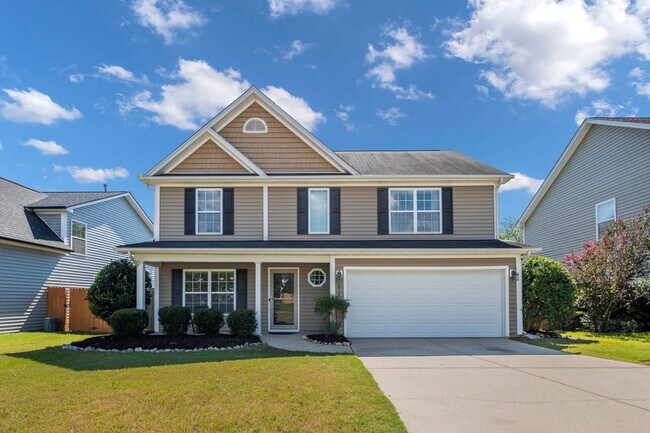 Building Photo - 3 Bedroom 2.5 Bath in Fuquay Varina