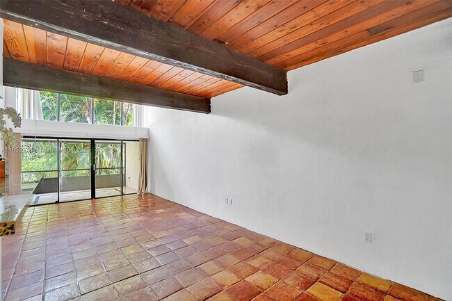 Foto del edificio - 19208 NE 25th Ave