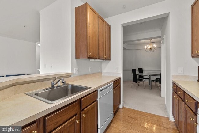 Building Photo - 2150 Troon Overlook