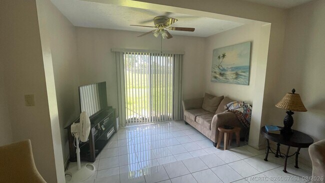 Foto del edificio - 7911 Southgate Blvd