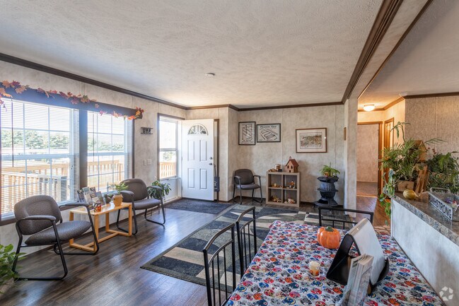 Sala de estar - Pleasant View Estates Homes