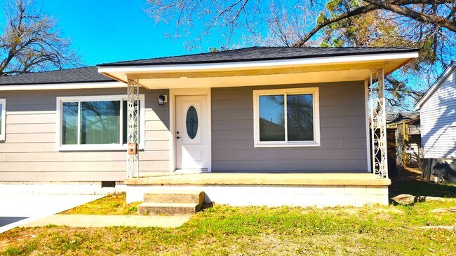 Foto del edificio - 3 BED 1 Bath Home Andys Sub Addition Bethany, OK