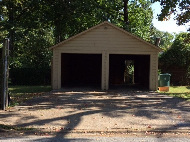 Building Photo - 2566 Lowell Ave