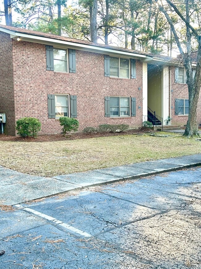 Building Photo - Whitfield