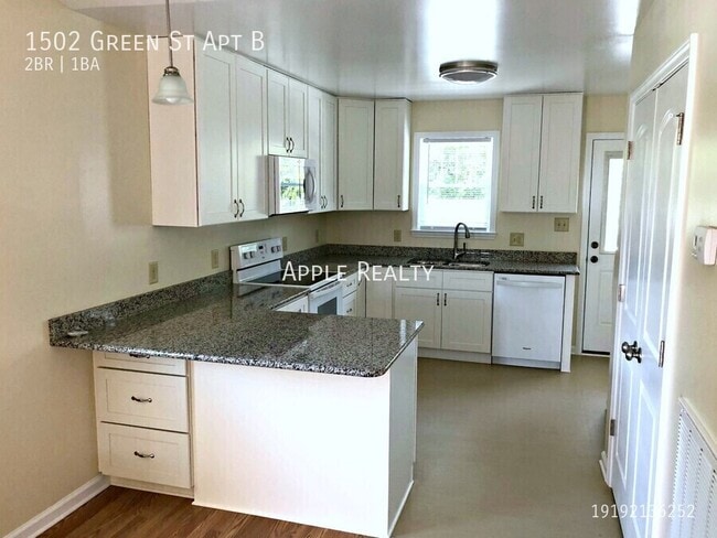 Photo - 1502 Green St House