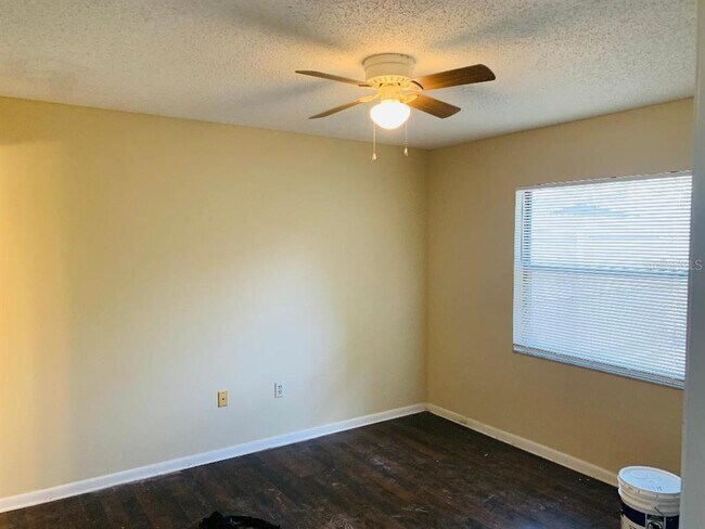 Building Photo - 272 Granite Dr