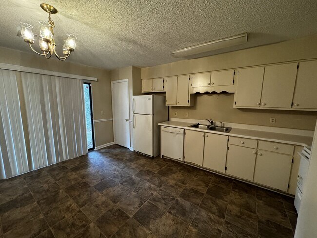 Foto del edificio - Apartment for Rent
