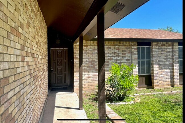 Building Photo - 109 Hermosa Dr