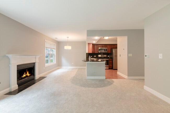 Building Photo - 43 Foxcroft Rd