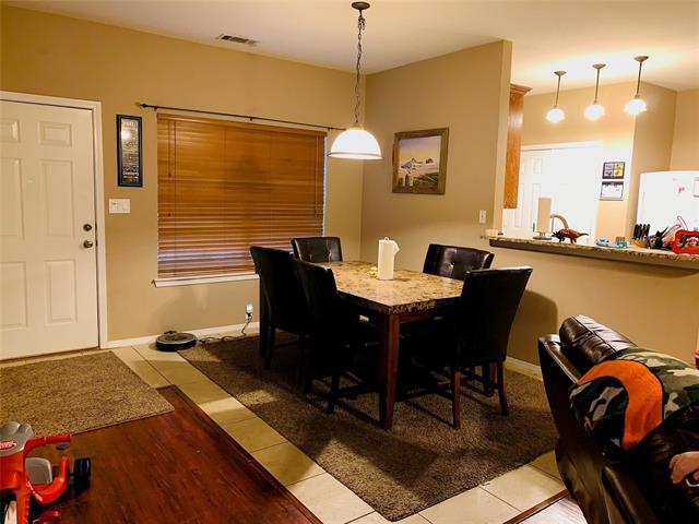 Building Photo - 713 Charyl Lynn Dr