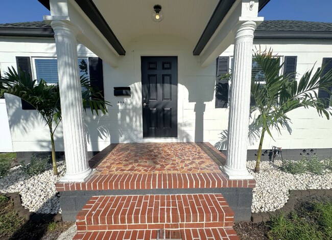 Foto del edificio - 1010 26th St N
