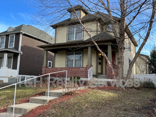 Foto del edificio - 2029 Ruckle St