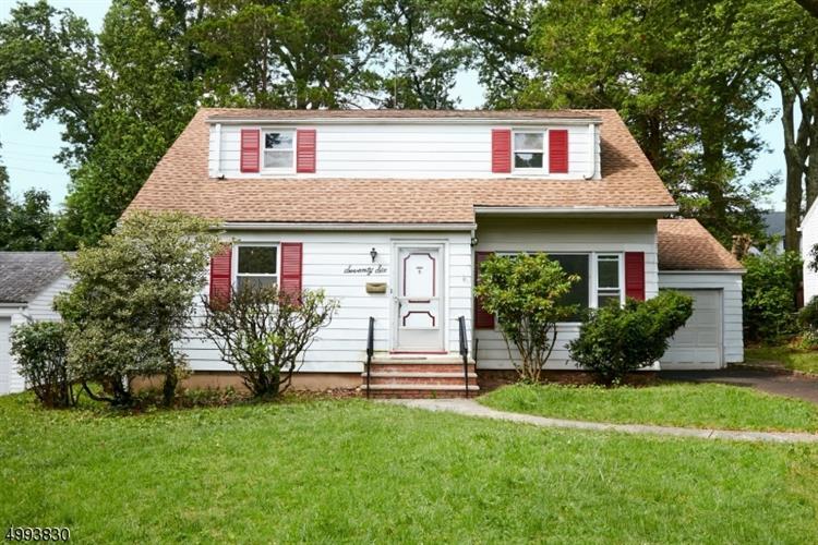 Primary Photo - 76 Cypress St
