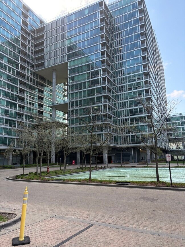 Building Photo - 9655 Woods Dr