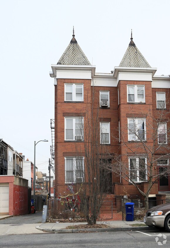 Building Photo - 2911 13th St NW