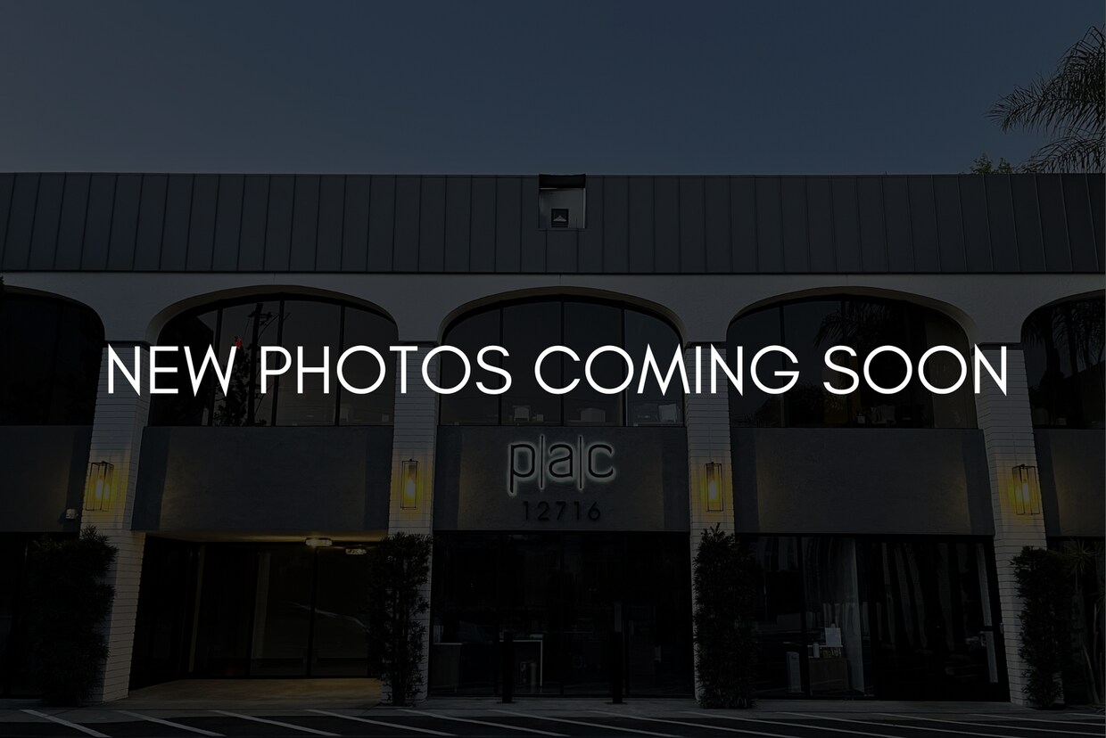 Building Photo - 5440 Quakertown Ave