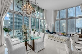 Building Photo - 465 Brickell Ave