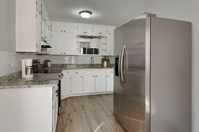Foto del edificio - 5359 Lexington Ave
