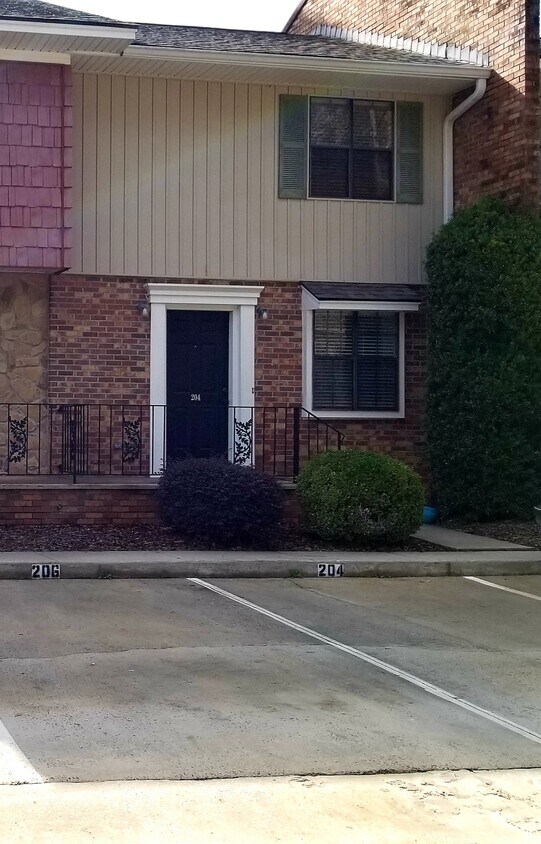 204 Victor Dr Unit 204, Tifton, GA 31794 Apartments in Tifton, GA