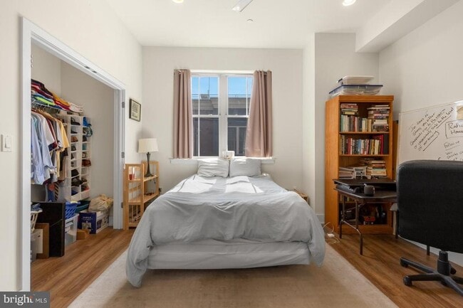 Foto del edificio - 1356 S Bouvier St