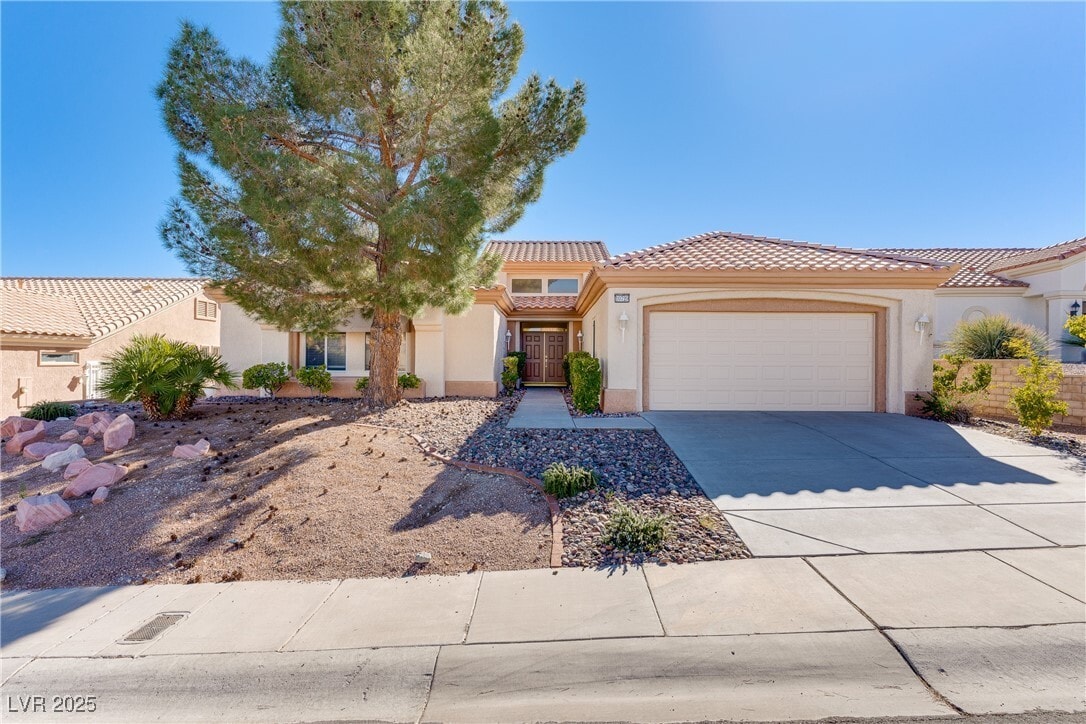 Primary Photo - 10729 Shackleton Dr