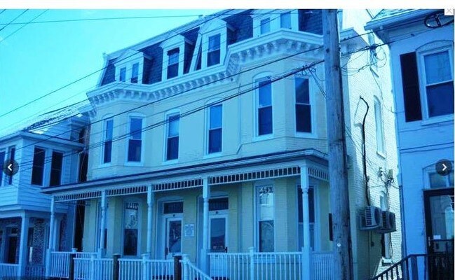 Building Photo - 34-36 S Mulberry St