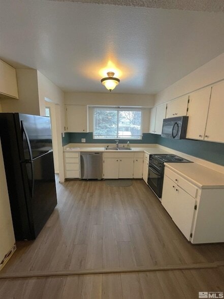 Building Photo - 162 Smithridge Park