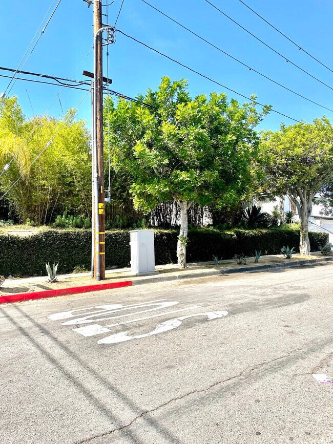 Building Photo - 507 N Exton Ave